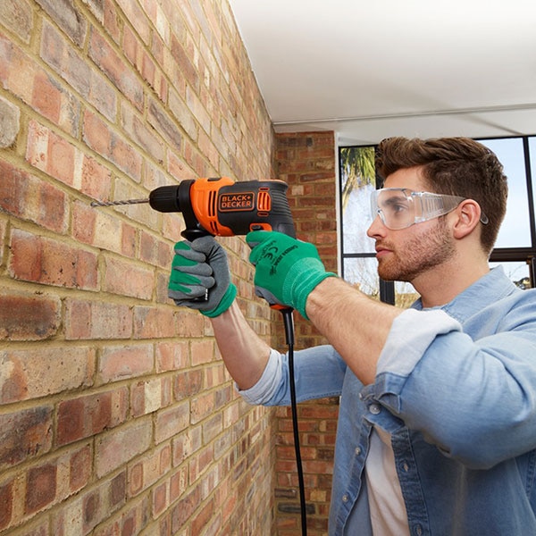 Masina de gaurit si insurubat (bormasina) BLACK&DECKER BEH710K, 710W, 2800RPM, mandrina rapida 13mm, percutie