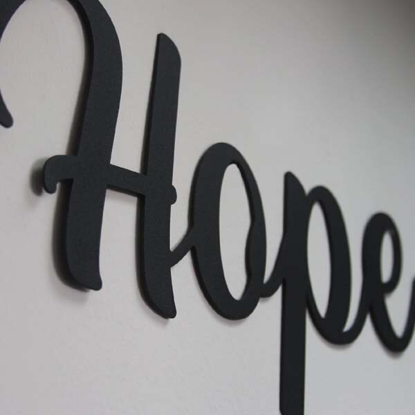 Decoratiune perete Hope, 51 x 25 cm, metal, negru