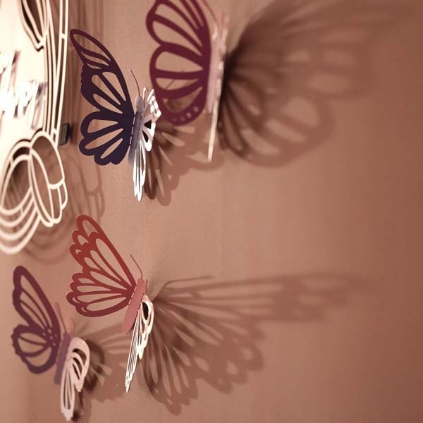 Decoratiune perete Colorful Butterfly, 17 x 14 cm, roz, albastru