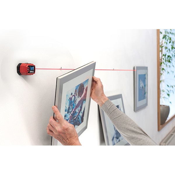 Nivela cu laser SKIL 1900 AA, raza 4.5m