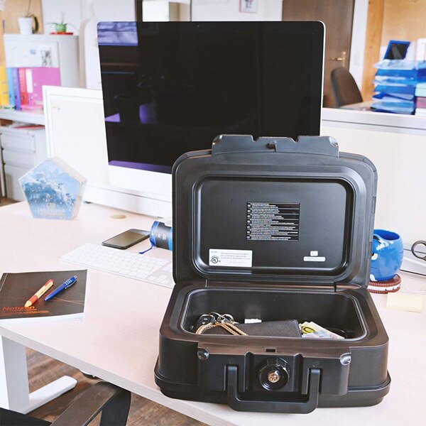 Caseta antifoc ROTTNER Fire Data Box 1, inchidere cheie, 382 x 165 x 324mm, negru