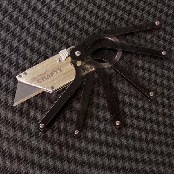 Cutter TRUE UTILITY TU590, 110 x 26 mm, argintiu