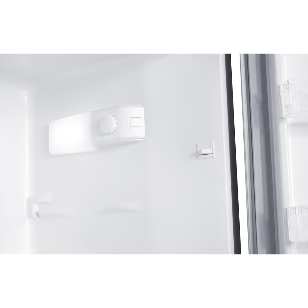 Frigider cu doua usi ARCTIC AD54206M40SS, 206 l, H 143 cm, Clasa E, argintiu