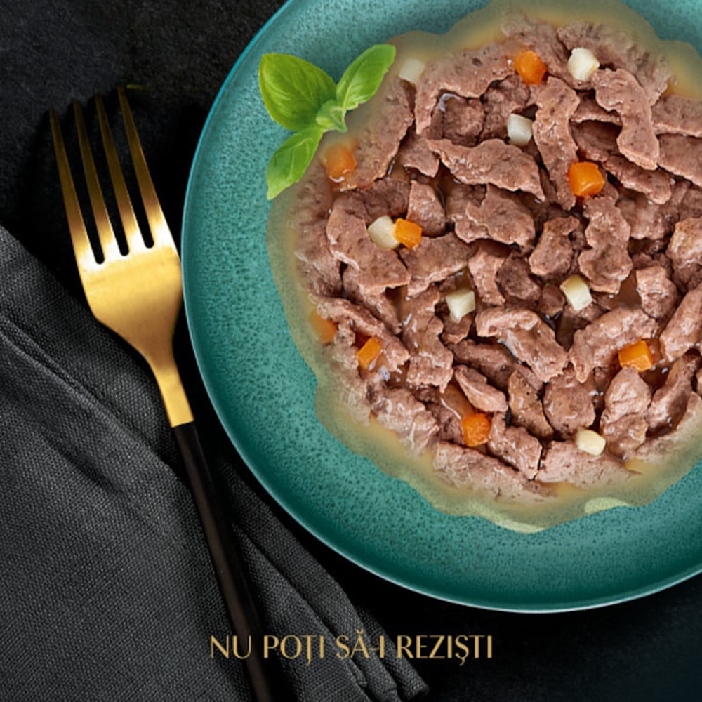 Hrana umeda pentru pisici SHEBA Nature's Collection, Adult, Mix in sos, 12 x 85 g