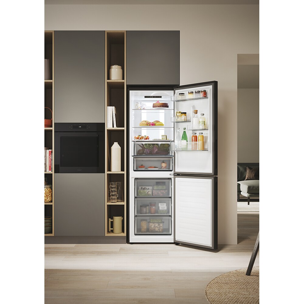 Combina frigorifica CANDY ECN4CQTEB186, Total No Frost, 355 l, H 185 cm, Clasa E, Wi-Fi, negru