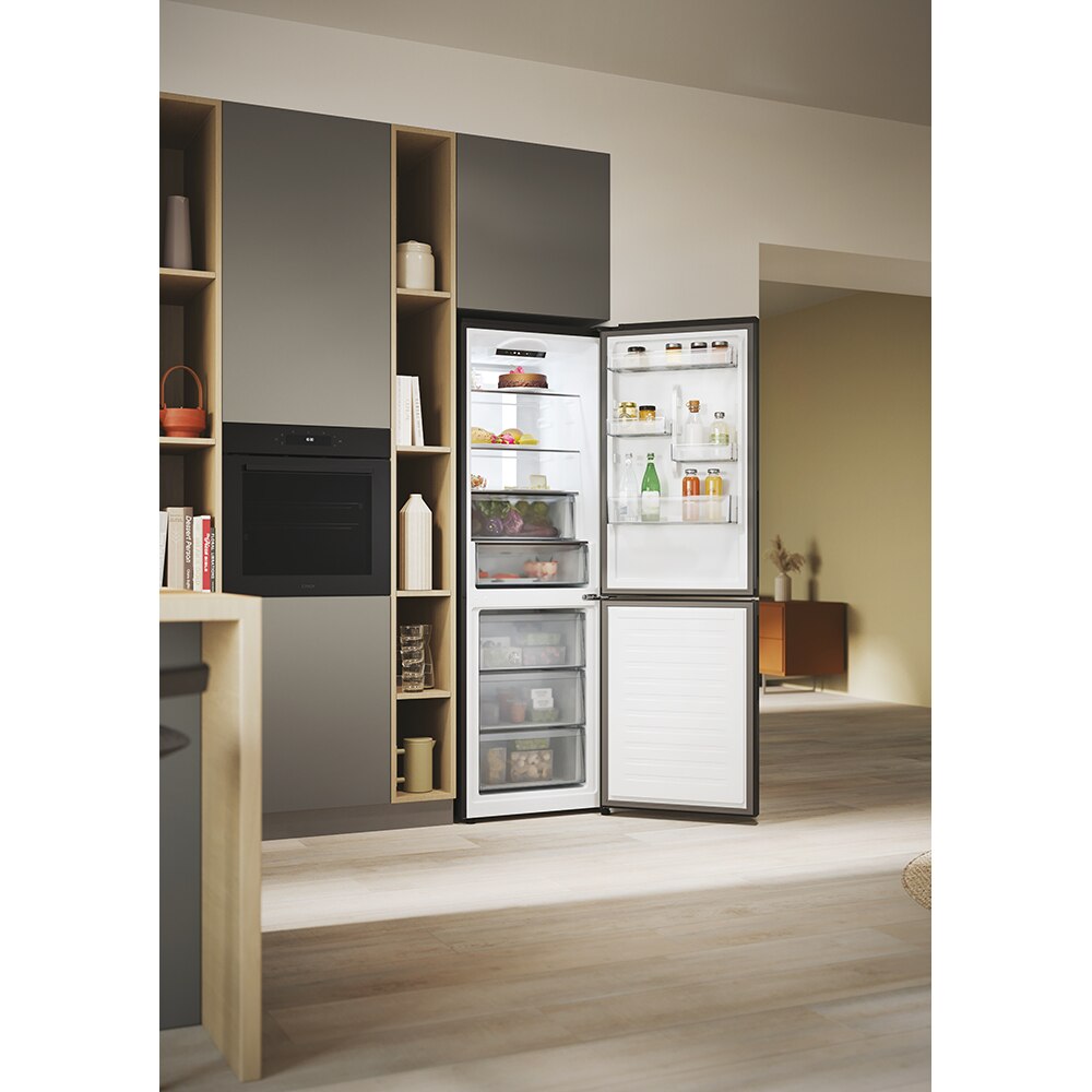 Combina frigorifica CANDY ECN4CQTEB186, Total No Frost, 355 l, H 185 cm, Clasa E, Wi-Fi, negru