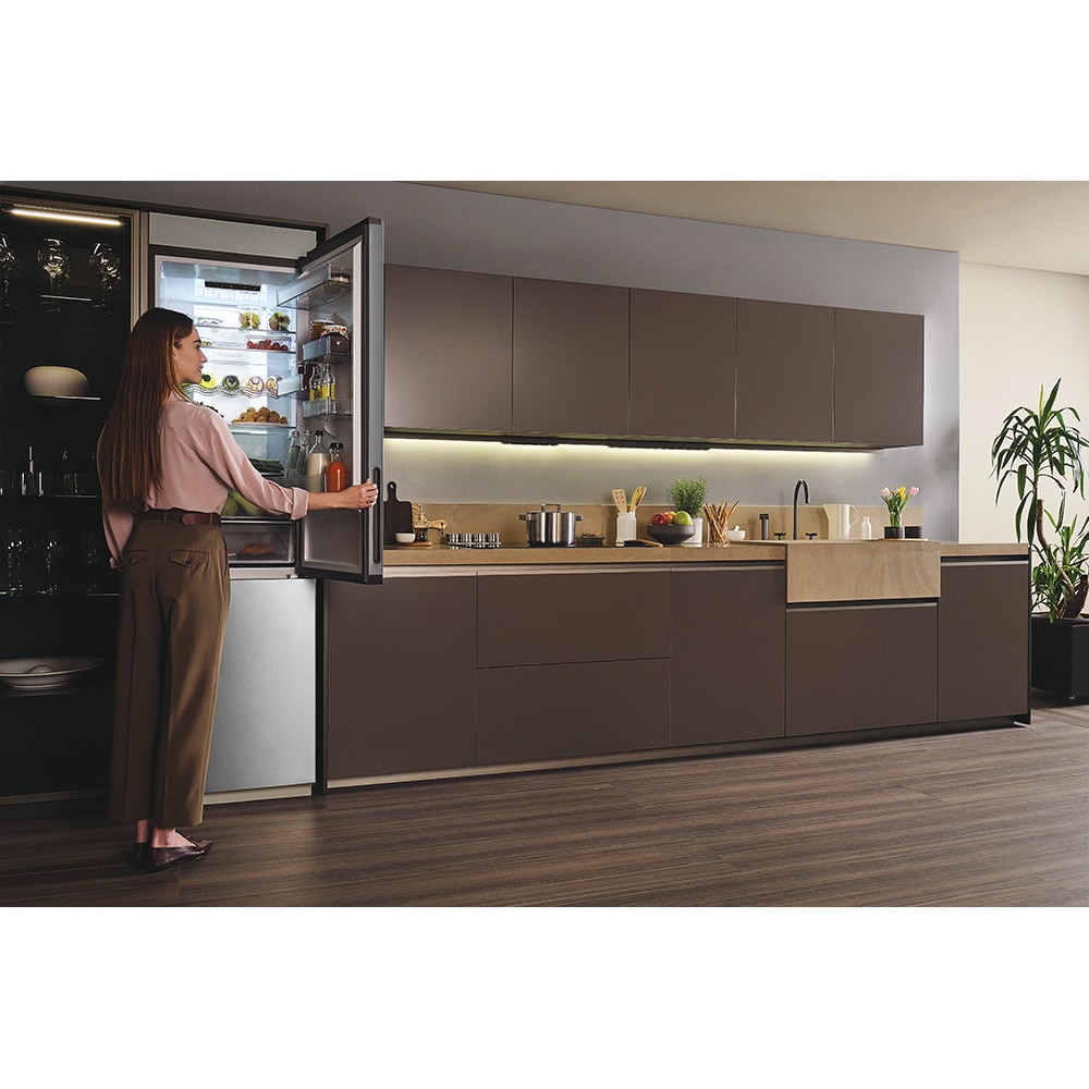 Combina frigorifica CANDY ECN4CQTEX206, Total No Frost, 409 l, H 205 cm, Clasa E, Wi-Fi, inox