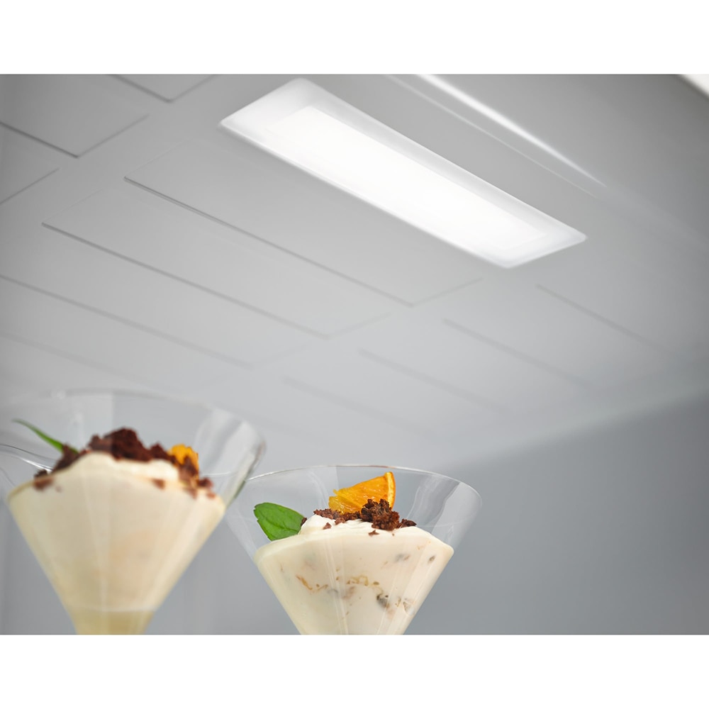 Combina frigorifica ELECTROLUX LNT5ME32U1, No Frost, 331 l, H 186 cm, Clasa E, argintiu