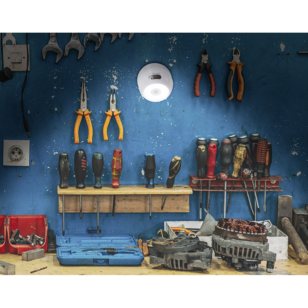 Set 2 lampi cu magnet LED MEDIASHOP HANDYLUX LIGHTBALL, 400 lumeni, 3 x AAA, alb