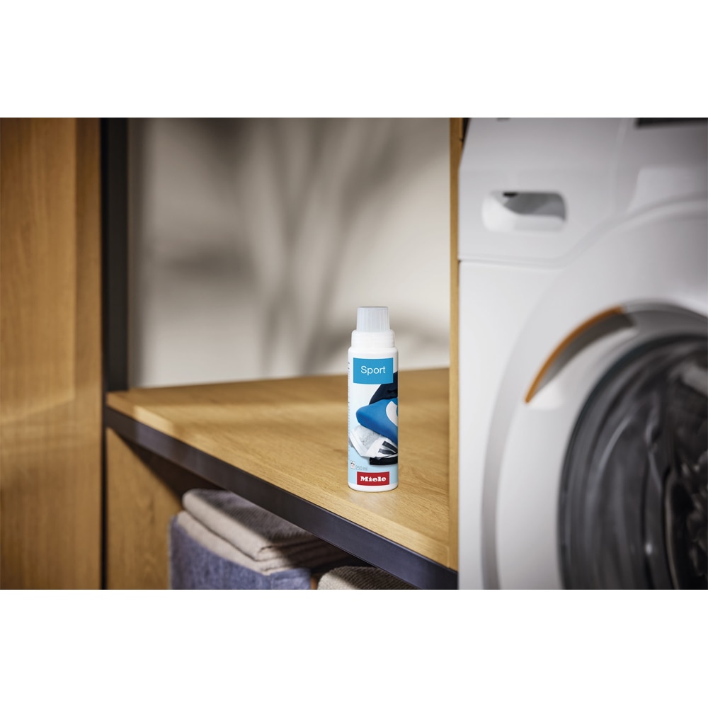 Detergent special articole sportive MIELE 10225760, 250 ml