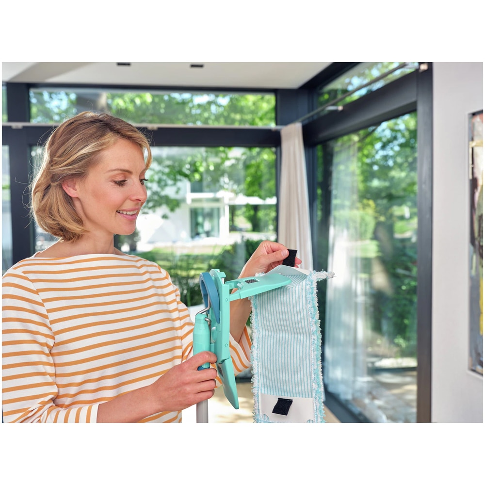 Set galeata cu storcator + mop + maner LEIFHEIT Clean Twist, verde