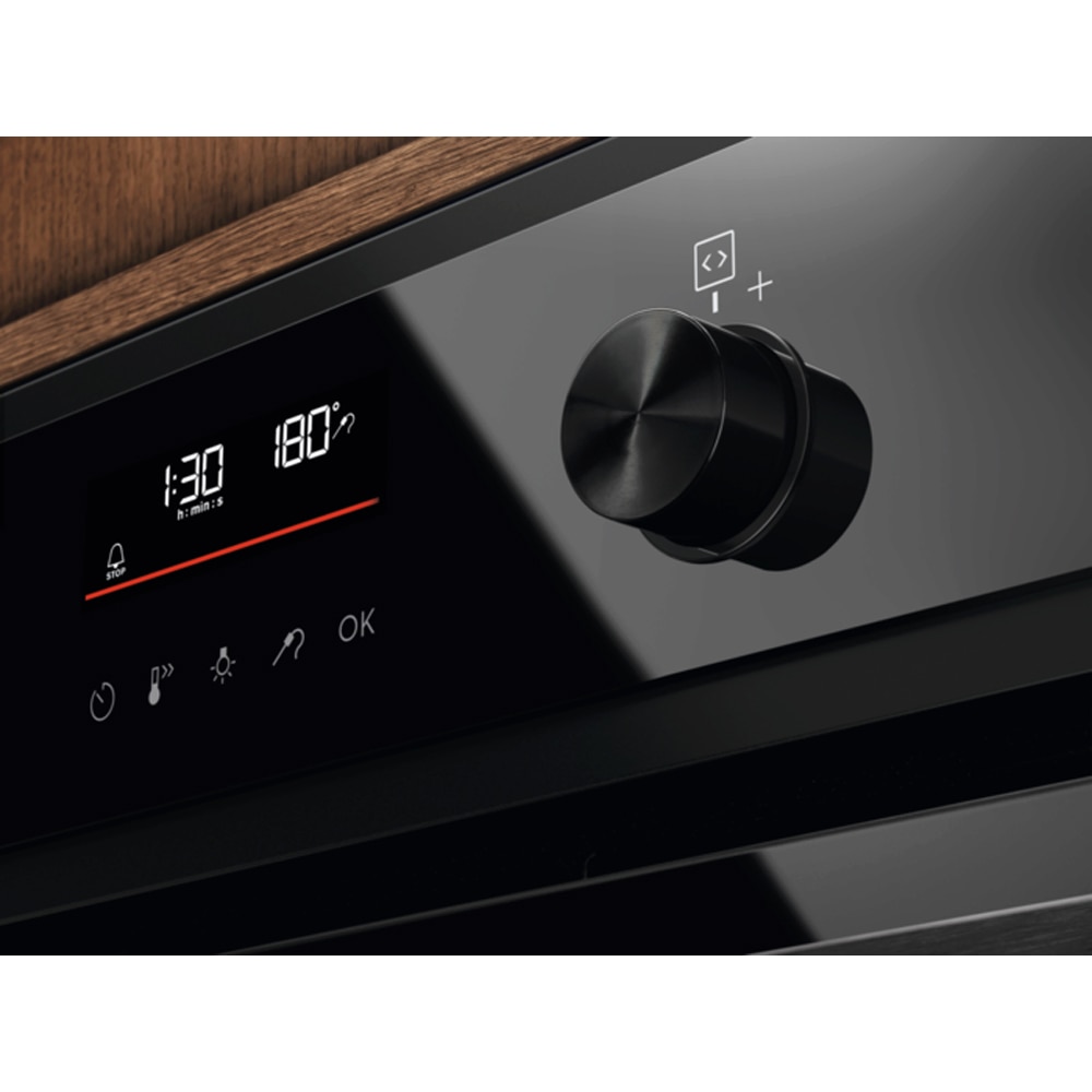 Cuptor incorporabil ELECTROLUX SteamBake EOD6F77H, Electric, Gatire cu abur, Autocuratare catalitica, 72 l, Clasa A+, negru