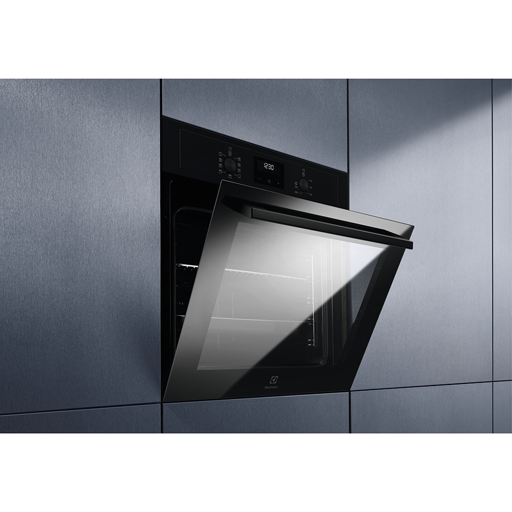 Cuptor incorporabil ELECTROLUX EOF3C50H, Electric, Autocuratare catalitica, 72 l, Clasa A, negru