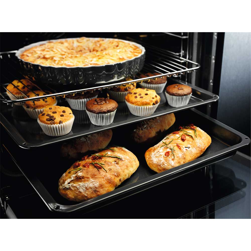Cuptor incorporabil ELECTROLUX EOF6P76X2, Electric, Autocuratare pirolitica, 72 l, Clasa A+, inox