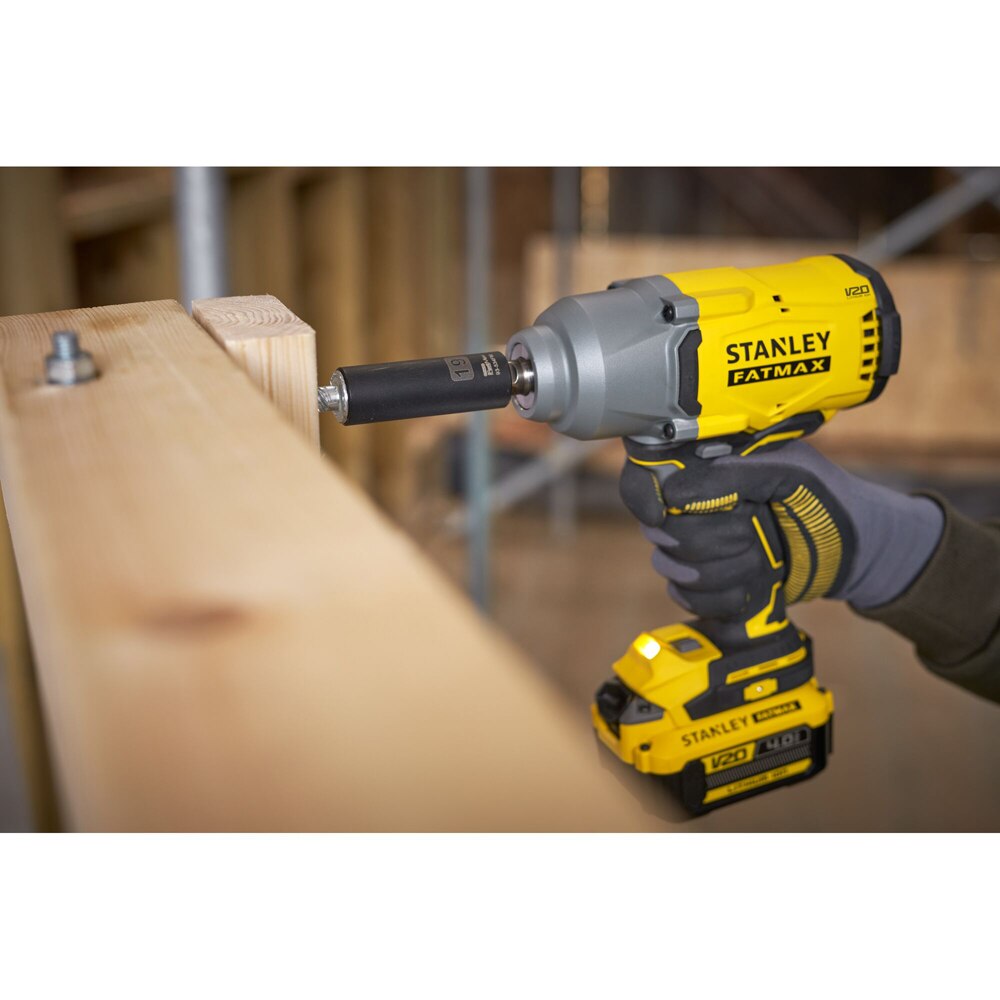 Masina de insurubat cu impact STANLEY FATMAX SFMCF940M1, 18V, 2000RPM, 950Nm