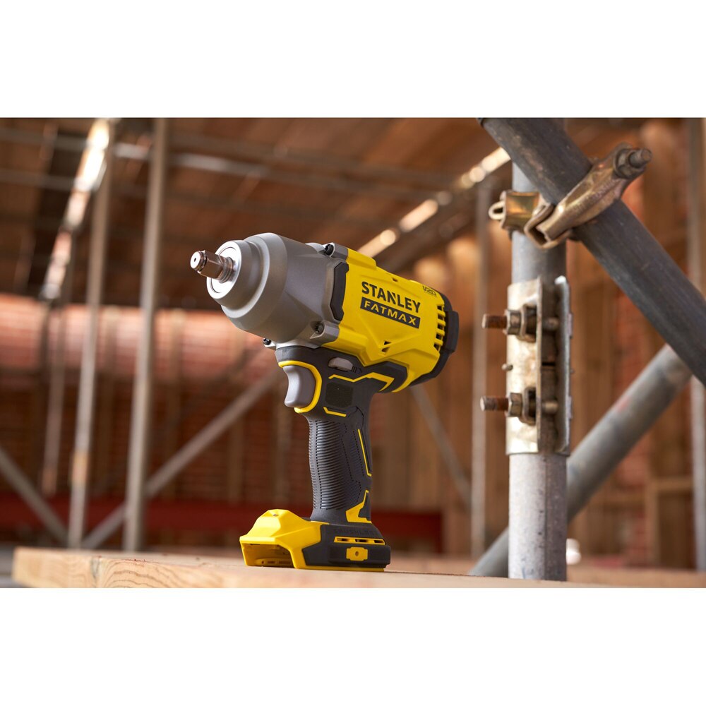 Masina de insurubat cu impact STANLEY FATMAX SFMCF940M1, 18V, 2000RPM, 950Nm