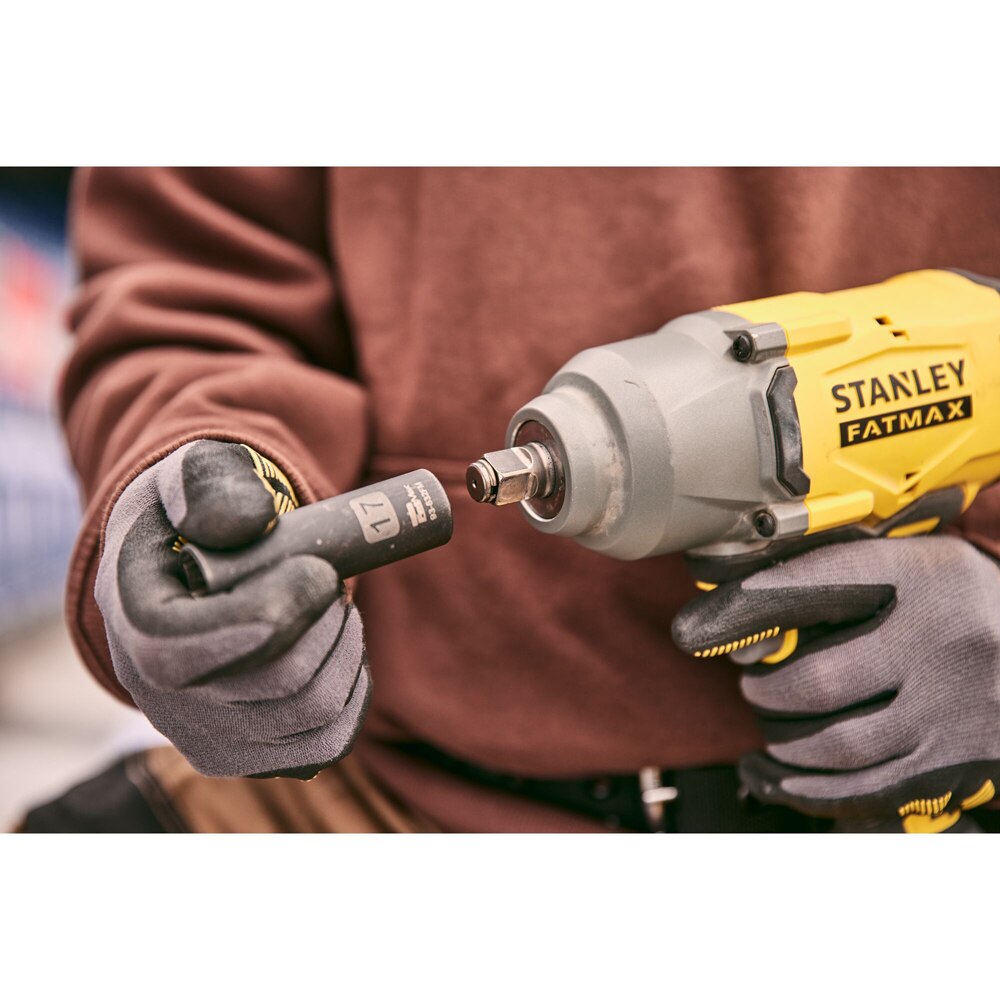 Masina de insurubat cu impact STANLEY FATMAX SFMCF940M1, 18V, 2000RPM, 950Nm