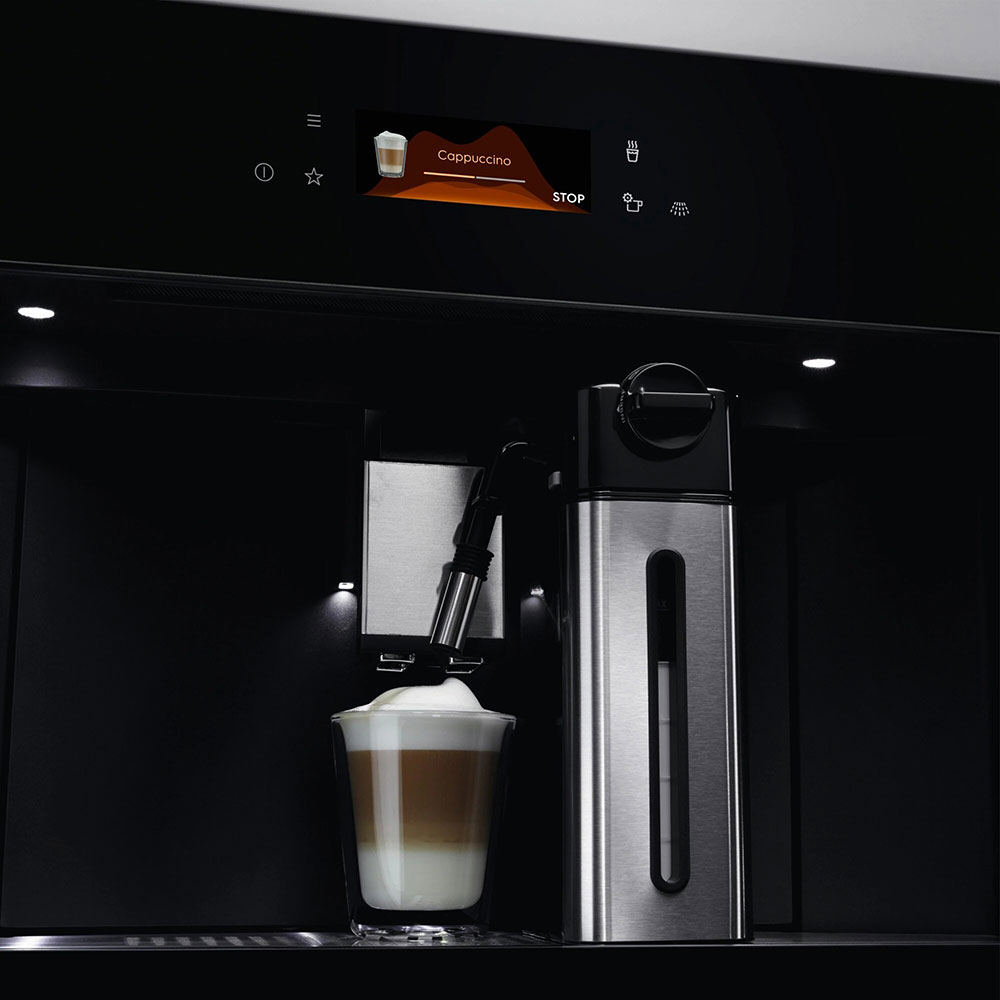 Espressor automat incorporabil ELECTROLUX KBC85Z, 2.5l, 1350W, negru