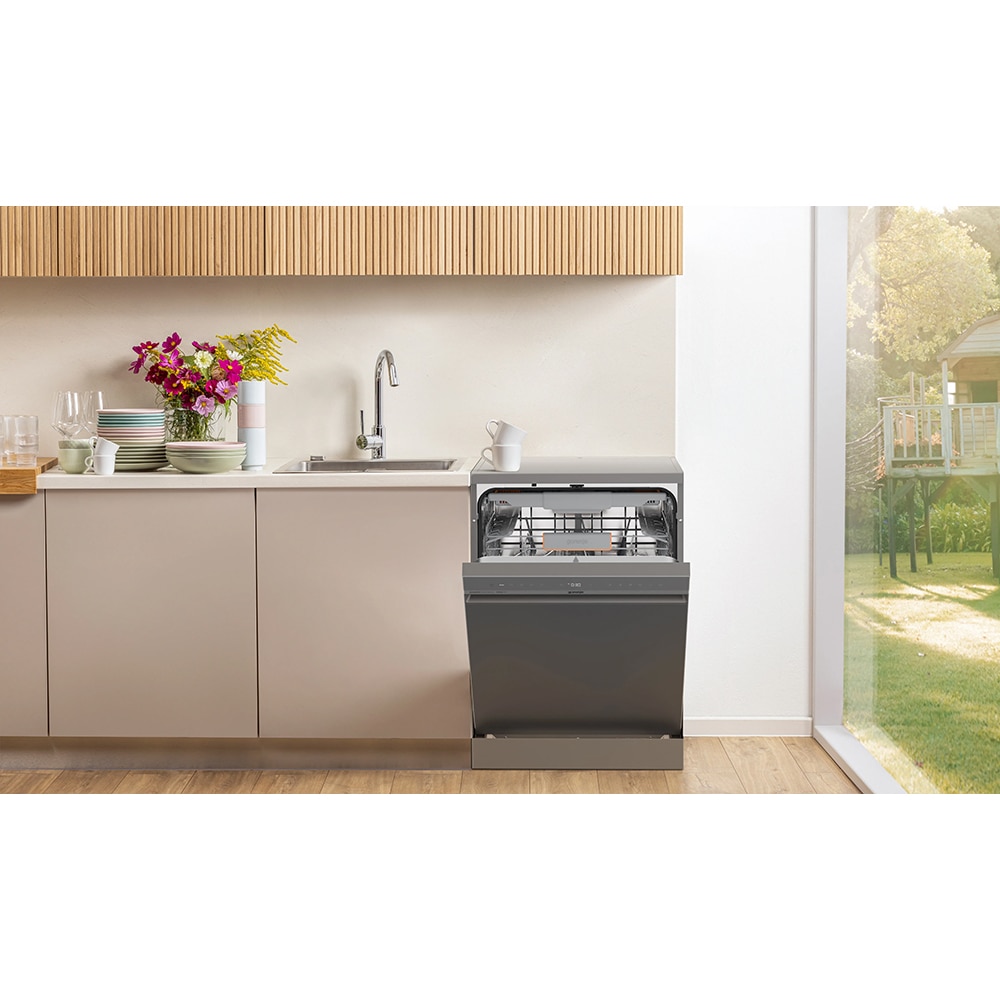 Masina de spalat vase independenta GORENJE GS673B90X, 16 seturi, 7 programe, 60 cm, Clasa B, Wi-Fi, panou comanda gri