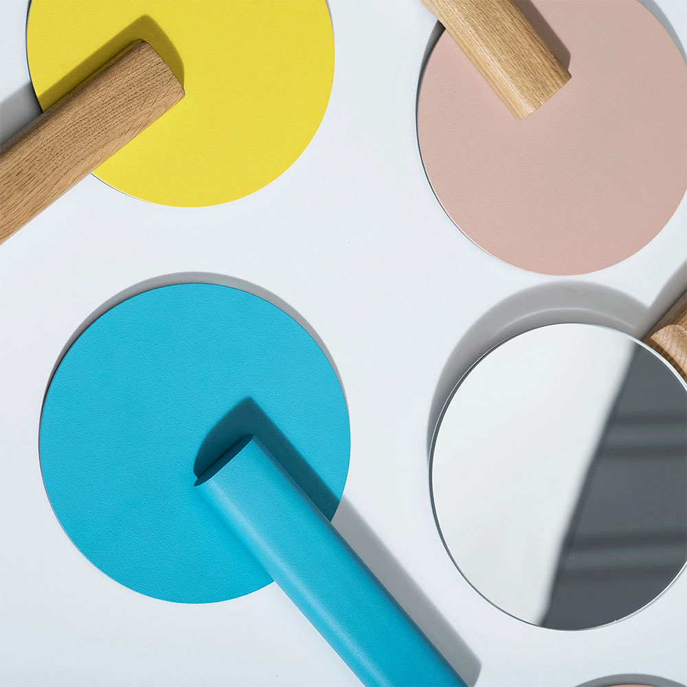 Oglinda cosmetica SPIN Paddle Vanity, 15 x 25 cm, metal, roz