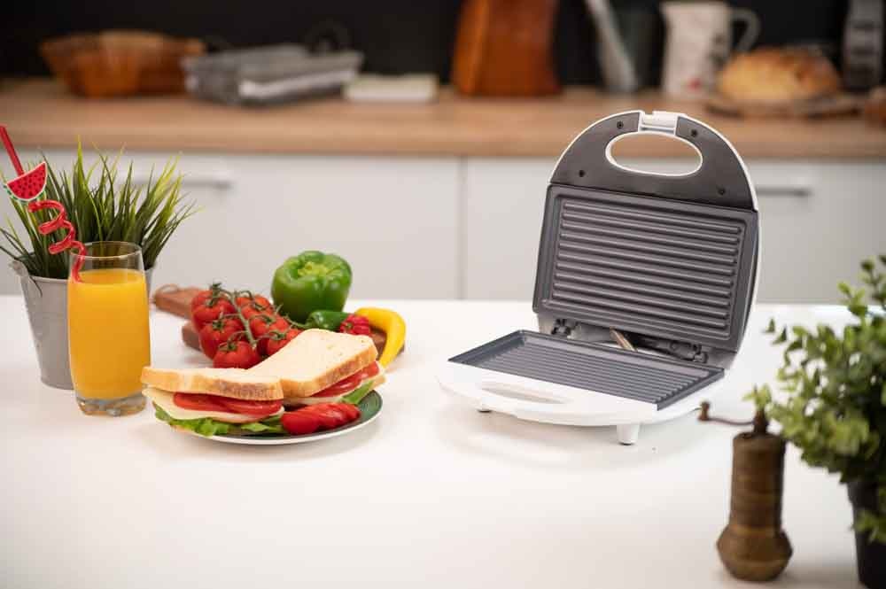 Sandwich maker MYRIA MY4108, 750W, alb 