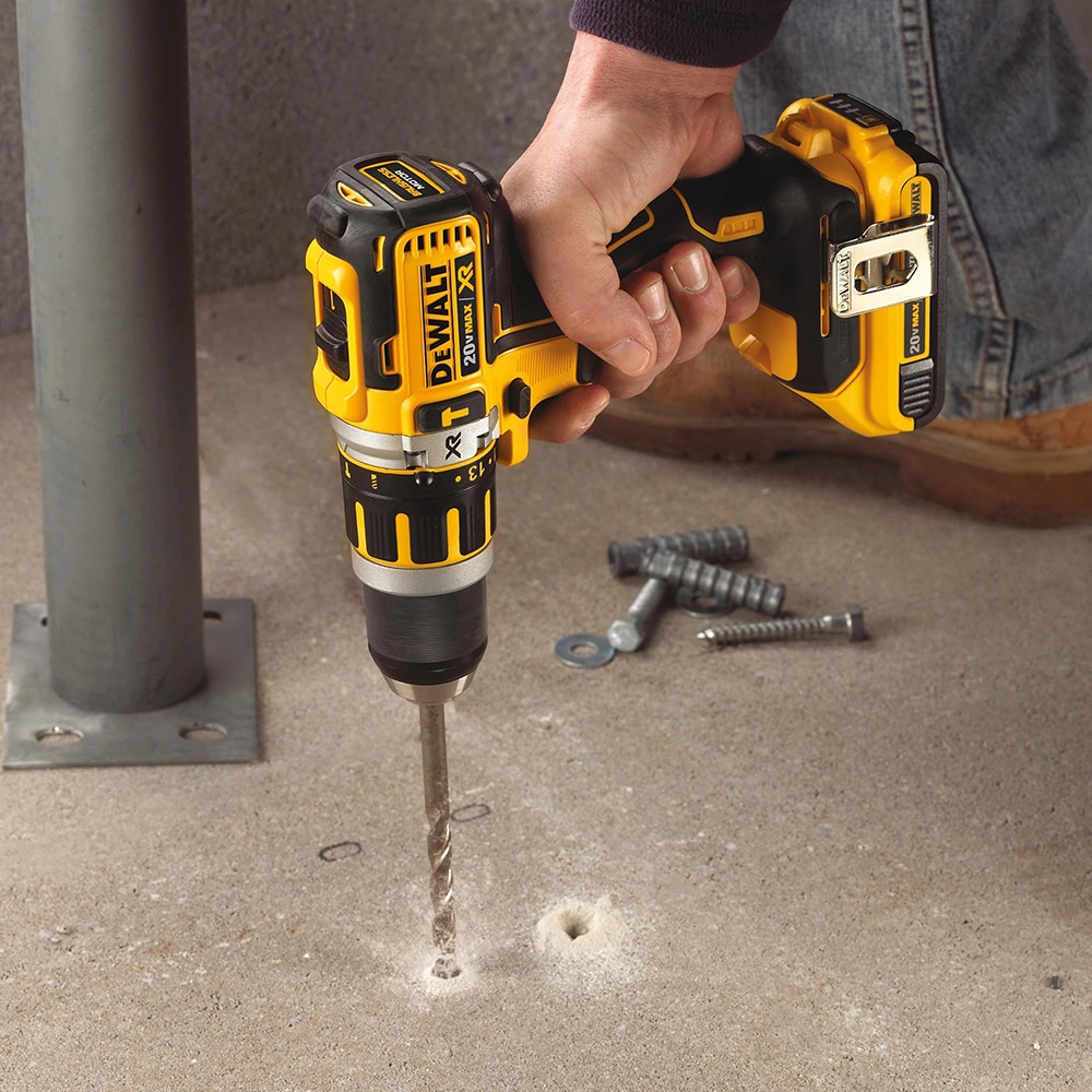 Masina de gaurit si insurubat (bormasina) DEWALT DCD795D2, 18V, 2Ah, 360W, 2000RPM, mandrina rapida 13mm, 2 acumulatori