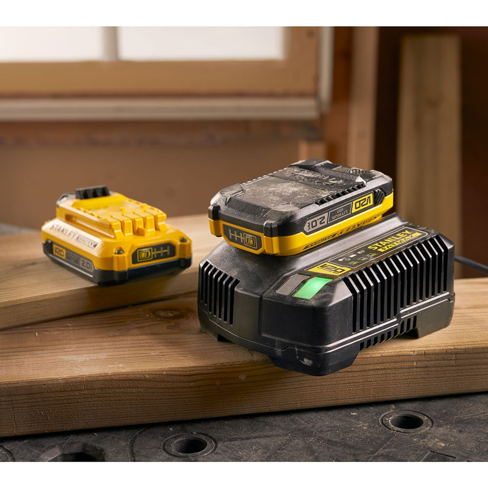 Set incarcator si acumulator pentru scule electrice STANLEY FatMax V20, 18V, 2 x 2.0Ah, Li Ion