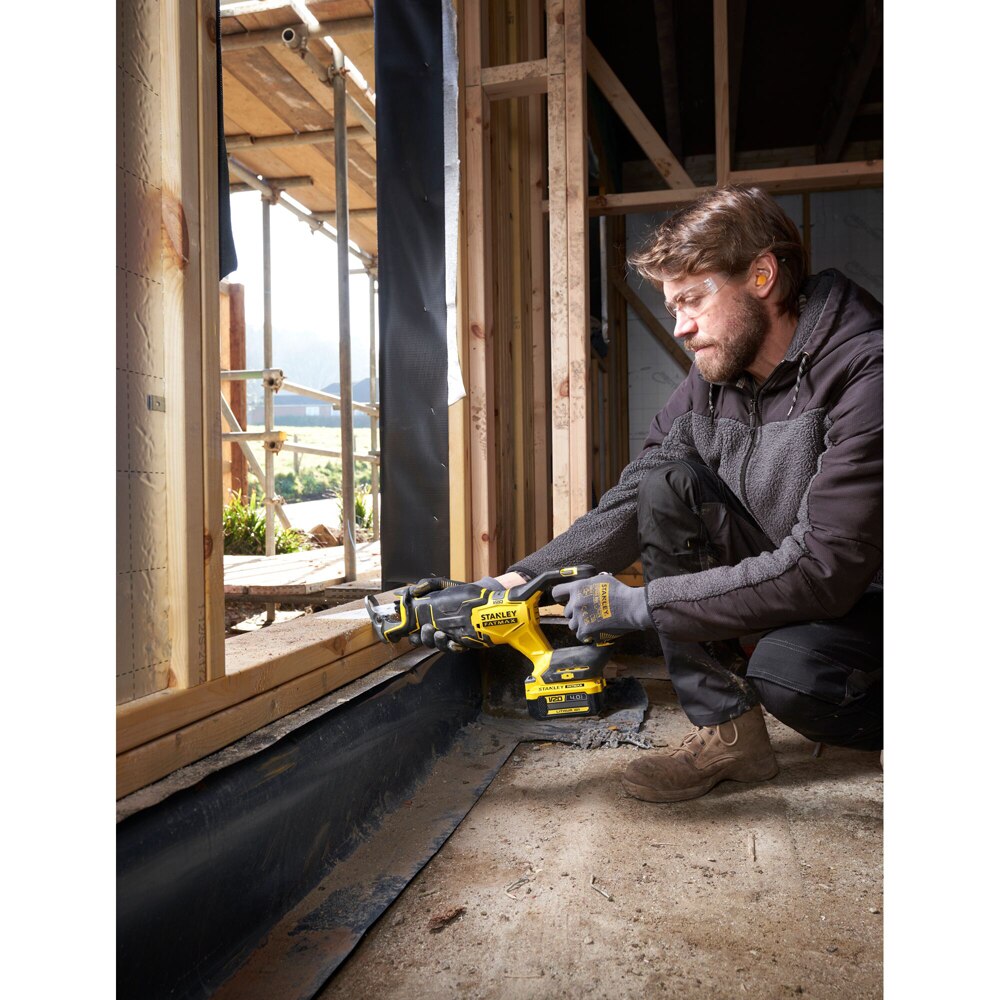 Fierastrau sabie STANLEY FATMAX SFMCS311M1T, 18V, 4Ah, Li-Ion