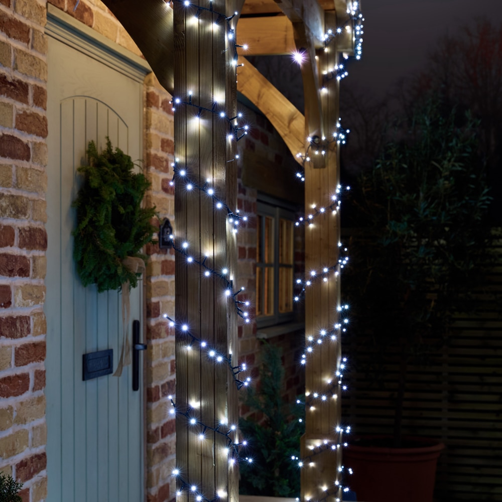 Instalatie Craciun compacta interior/exterior, 1000 LED-uri, alb rece