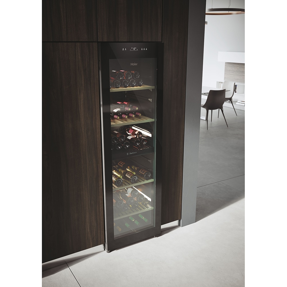 Racitor de vinuri HAIER HWS236GDEH1, 236 sticle, H 190 cm, Clasa E, Wi-Fi, negru