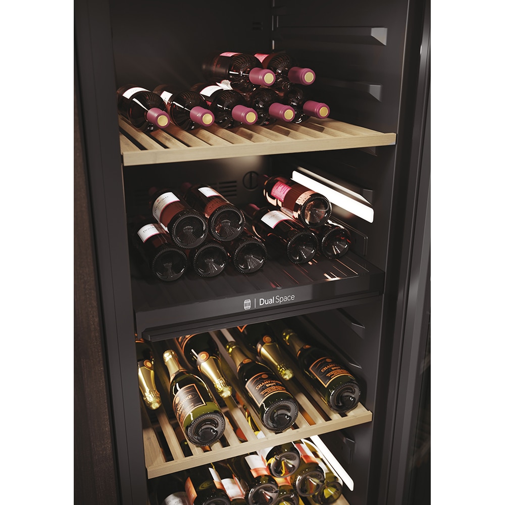 Racitor de vinuri HAIER HWS236GDEH1, 236 sticle, H 190 cm, Clasa E, Wi-Fi, negru