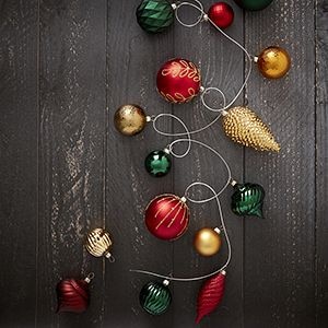 Decoratiuni pentru brad