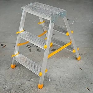 Scari constructii