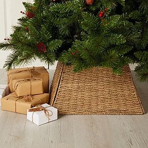 Suporturi si carlige brad