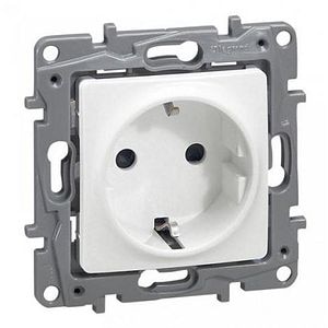 Niloe Priza simpla IP20 alba fara rama