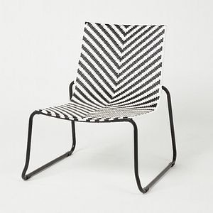 Scaun de gradina BLOOMA Morillo, 75.5 x 66.3 x 71 cm, sarcina max 100 kg, otel si panza, negru/alb