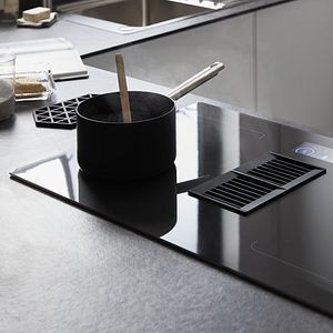 Plita cu inductie, 4 arzatoare, sticla ceramica, negru • GoodHome