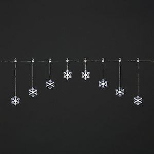 Ghirlanda luminoasa Stelute, 8 led-uri, 5.2 m, iluminare alb rece