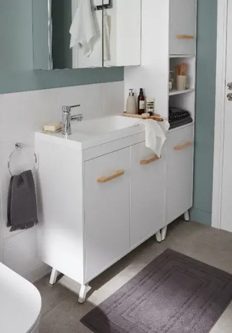 Lavoare si piedestale